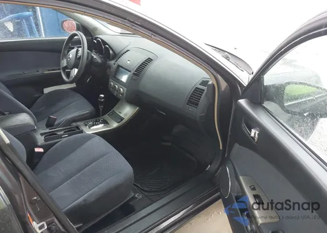 2005 Nissan Altima 2.5 S из США, поврежденный, VIN 1N4AL11E05N429697